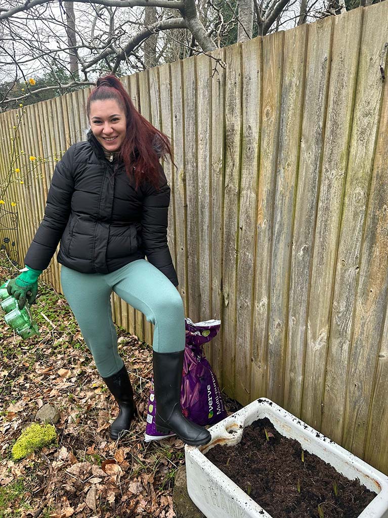 Carmona House, Birmingham, The team split into two groups and dedicated their Do Good Day volunteering at
                        two organisations within the community.