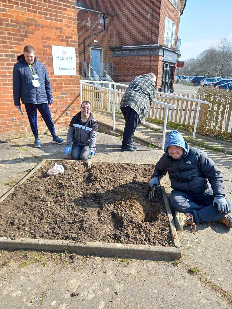 Woodhall Community Centre, Welwyn Garden City, We divided our time between litter picking, painting, gardening and cleaning was the order of the
                        day.