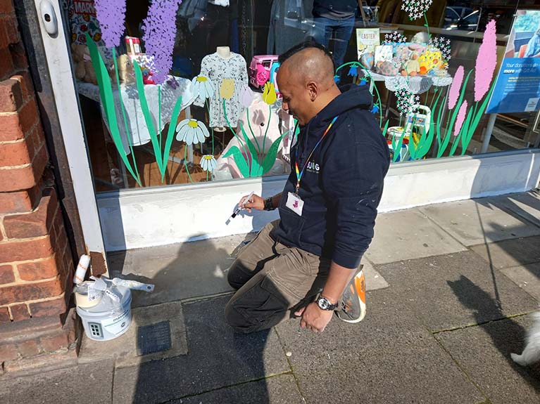 Woodhall Community Centre, Welwyn Garden City, We divided our time between litter picking, painting, gardening and cleaning was the order of the
                        day.